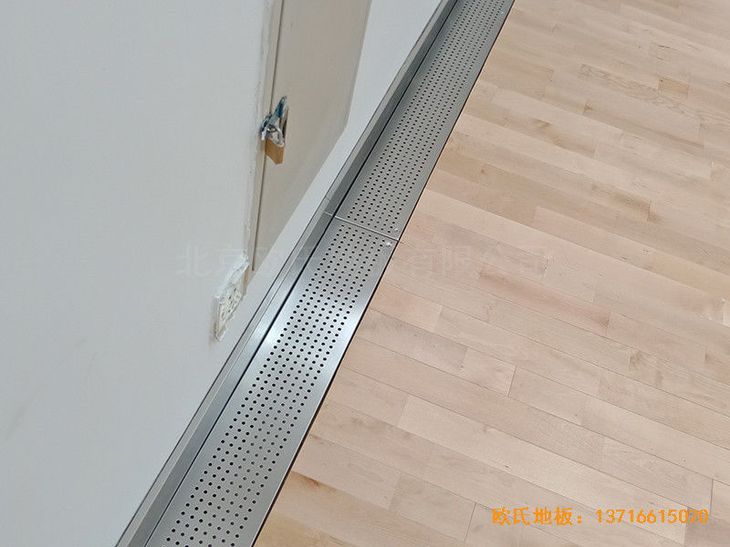 廣州外語外貿大學北校區體育館運動木地板鋪裝案例2