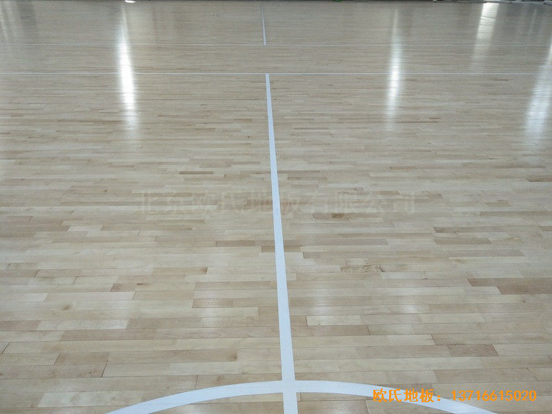 江蘇新能源科技公司籃球館運動地板鋪設案例2