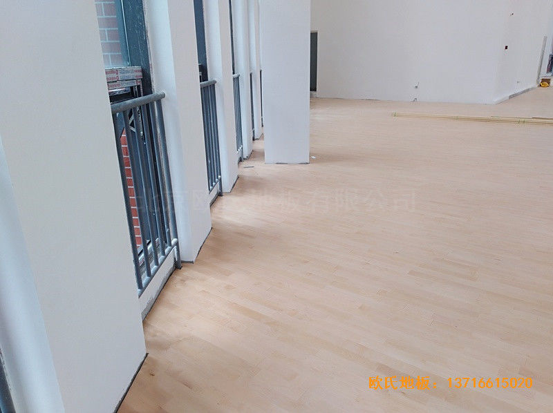 重慶重光小學籃球館運動地板施工案例4