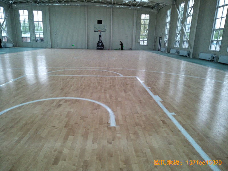 北京麗澤金融活動中心體育地板鋪裝案例0