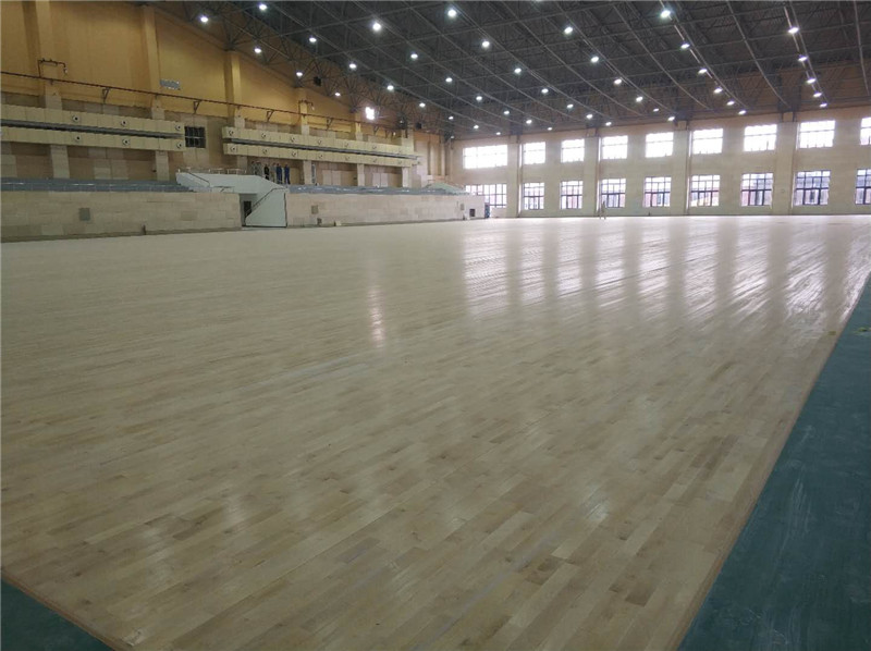 多種地板價(jià)格小幅下跌，實(shí)木地板市場穩(wěn)定