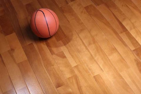 籃球運(yùn)動，不同場地籃球怎么選