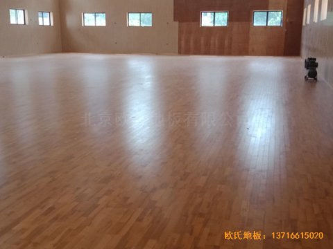 廣西南寧雅貴綜合訓練館體育木地板鋪