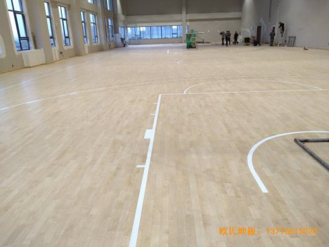 內蒙古通遼富力城籃球館體育木地板鋪