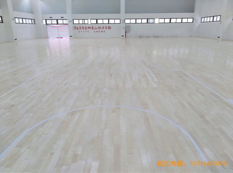 廣州金地香山湖小學籃球館運動木地板
