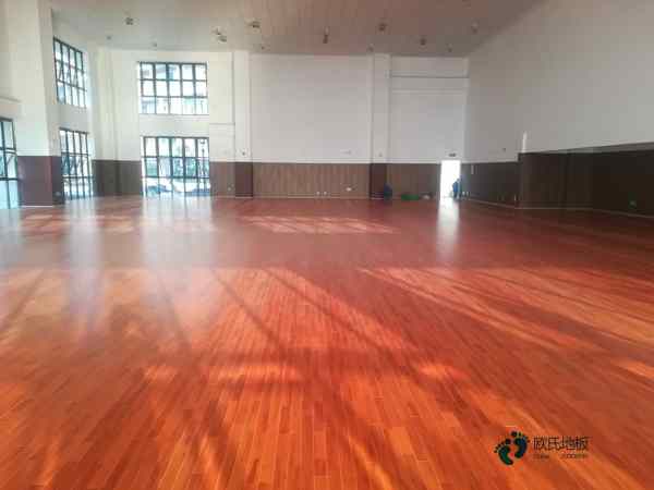 學(xué)校籃球地板尺寸2