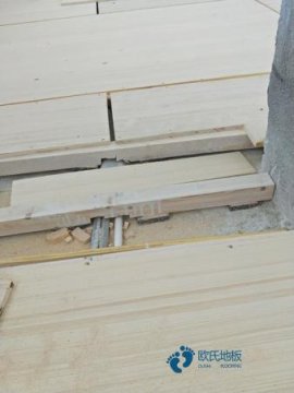 大學(xué)運動籃球地板施工團隊