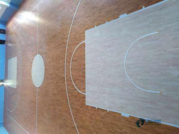 大學運動籃球木地板報價