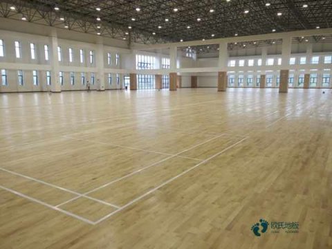 運動木地板安裝高度