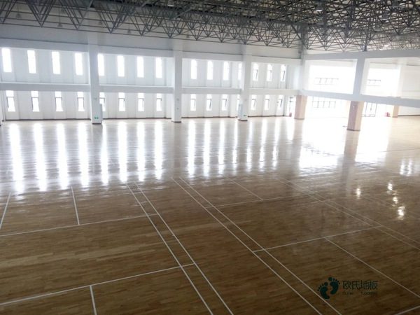 籃球體育地板哪個牌子好3