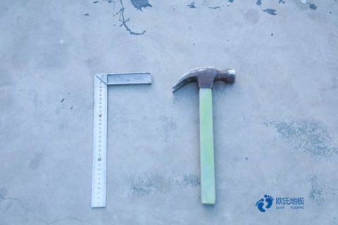 籃球場(chǎng)實(shí)木地板施工