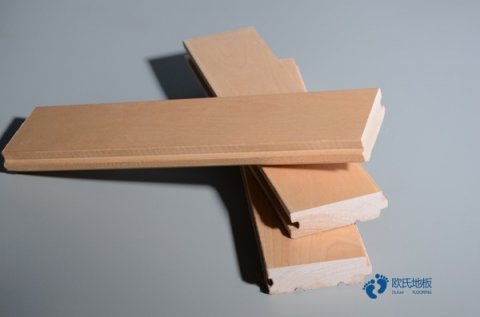 松木運動籃球木地板報價