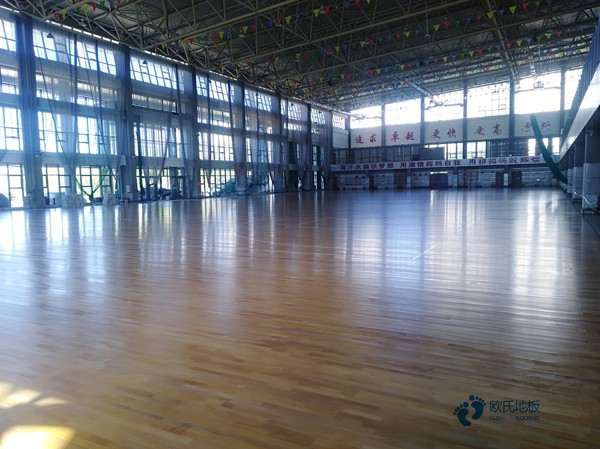 小學運動館木地板施工2