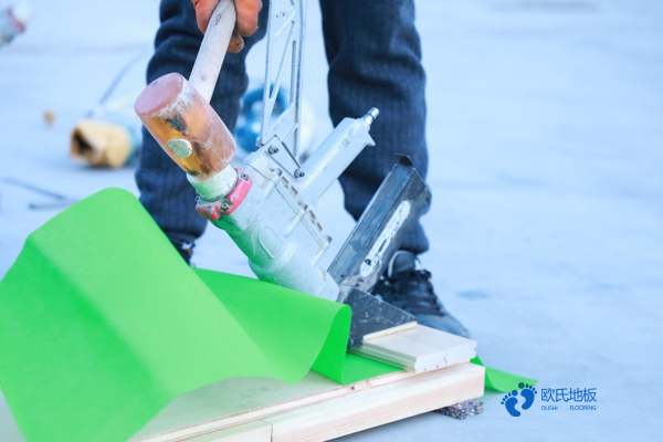 柞木運動籃球木地板價格是多少