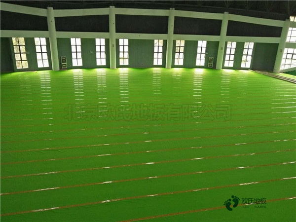 學校運動體育木地板施工單位1